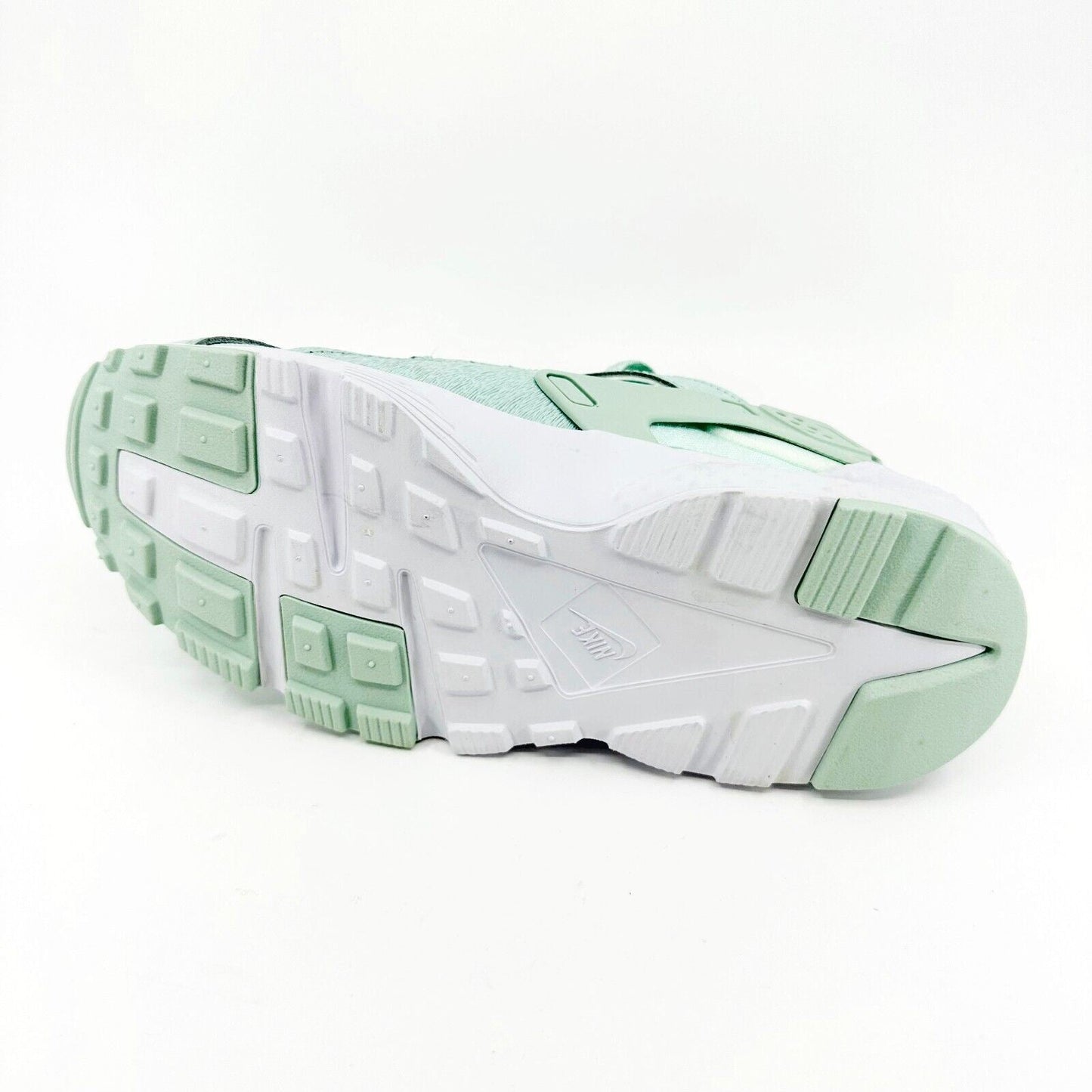 Nike Huarache Run SE (GS) Igloo Green Kids 4.5 Womens 6 Youth Running Sneakers
