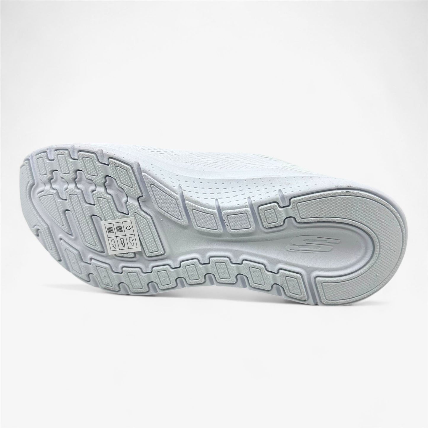 Skechers Arch Fit 2.0 Big League White Womens Wide Athletic Sneaker