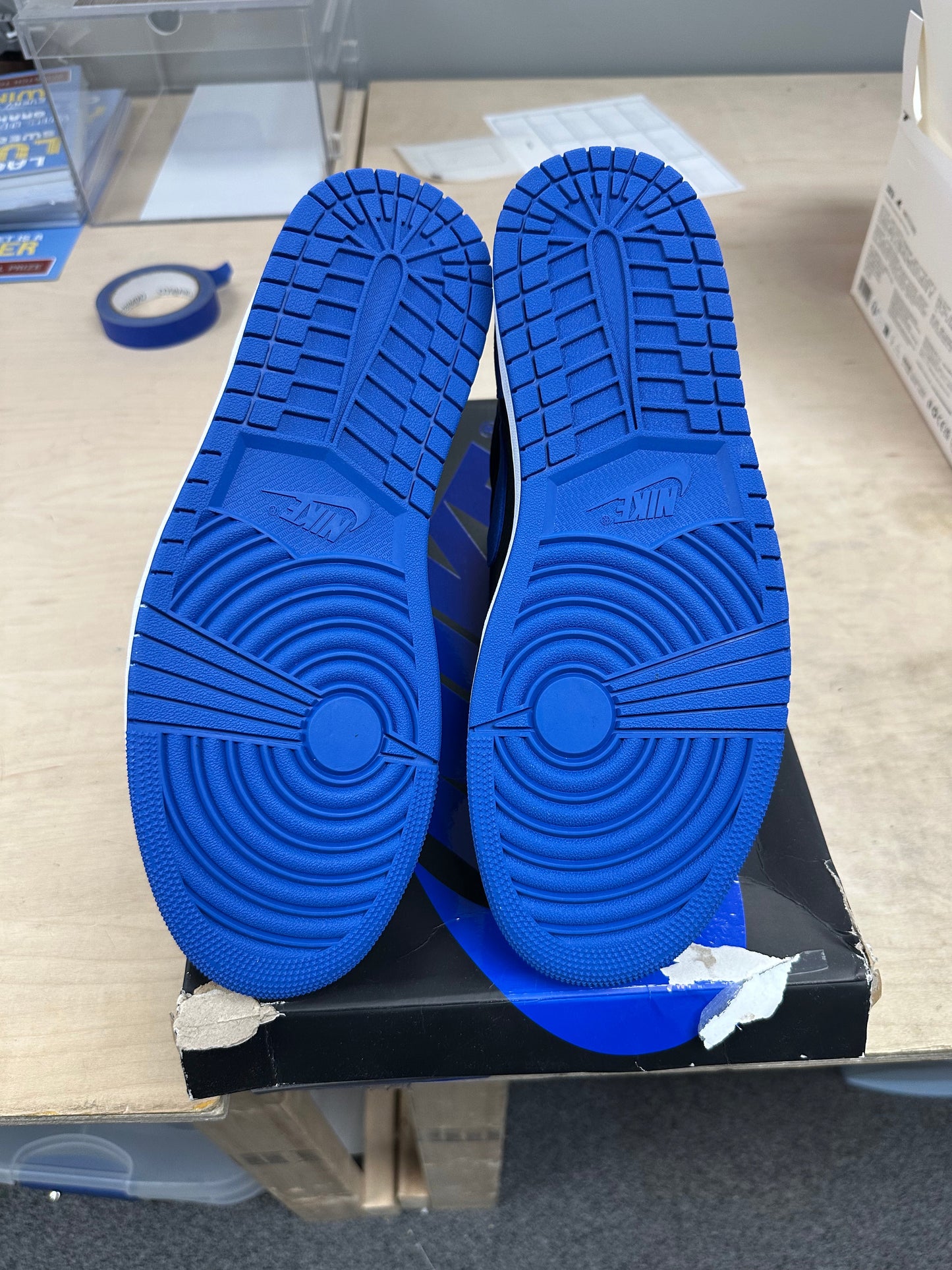 Air Jordan Retro 1 High OG Royal Reimagined (DAMAGED BOX)