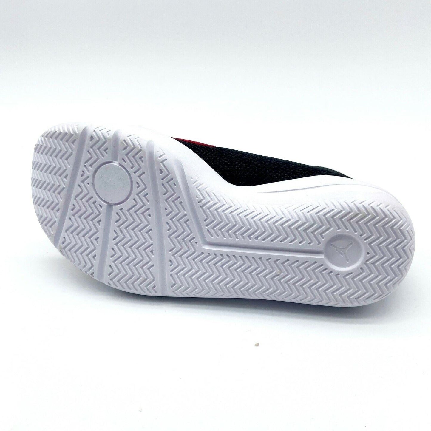 Jordan Eclipse Chukka Black White Gym Red Kids Size 4 Basketball 881454 001