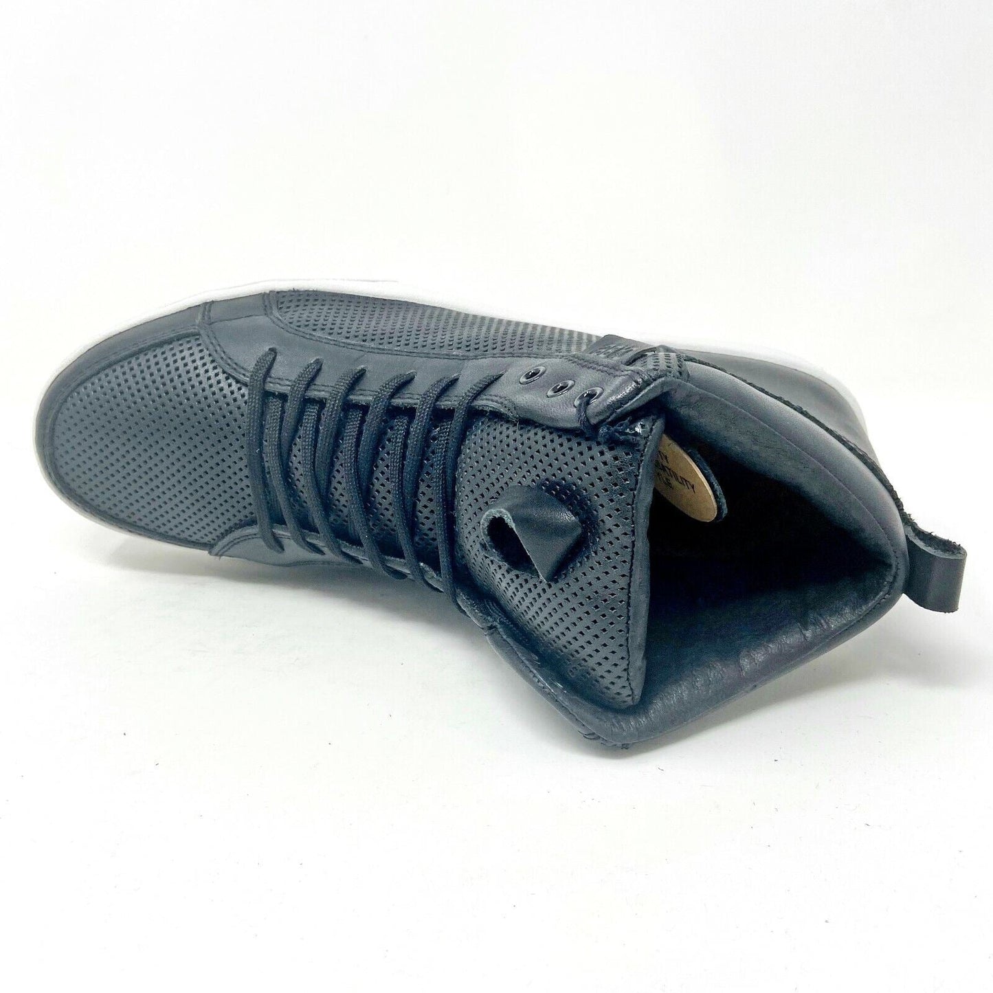 Clae Russell 07 Black Perf Leather Mens Casual Sneakers