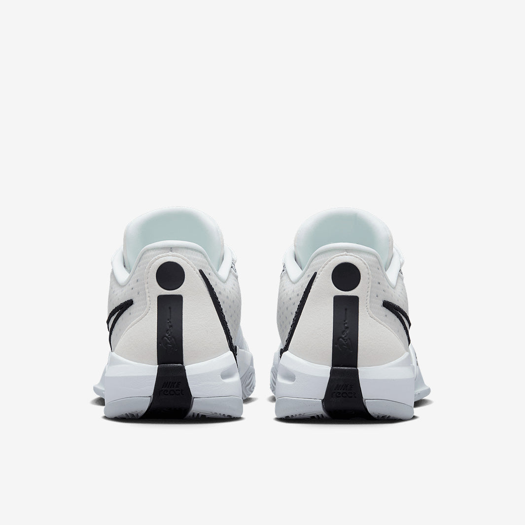 Nike Womens Sabrina 1