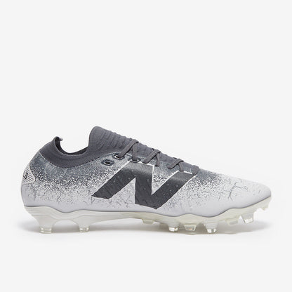 New Balance Tekela V4+ Pro Low-Cut FG