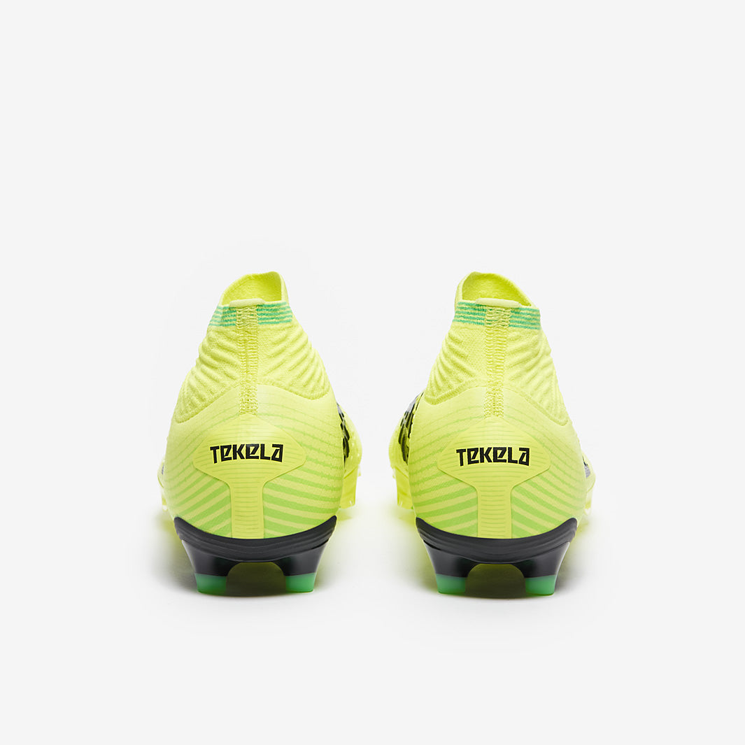 New Balance Tekela V4+ Pro FG