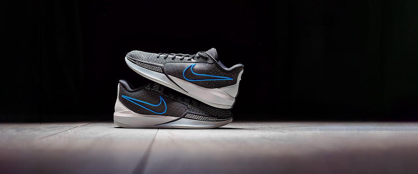 Nike Womens Sabrina 1