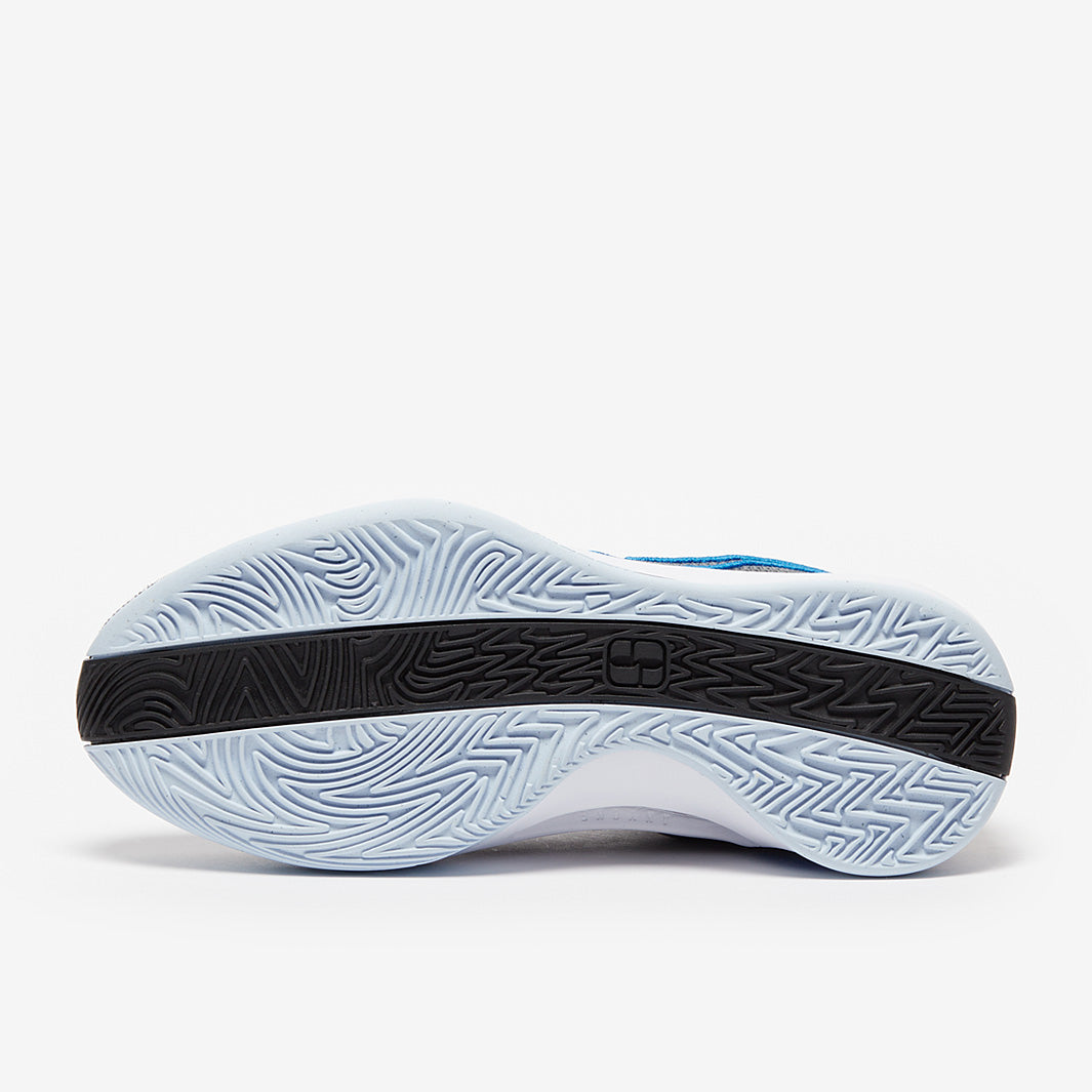 Nike Womens Sabrina 1