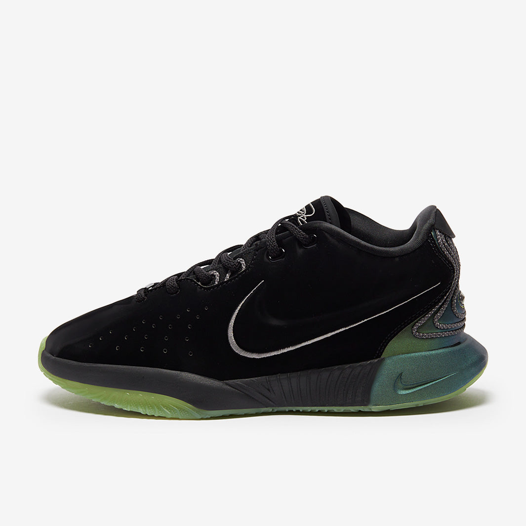 Nike LeBron 21 Older Kids (GS)