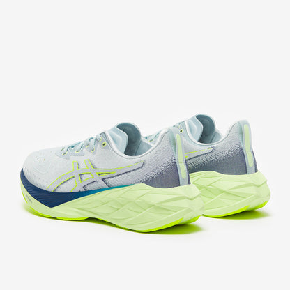 ASICS Womens Novablast 4