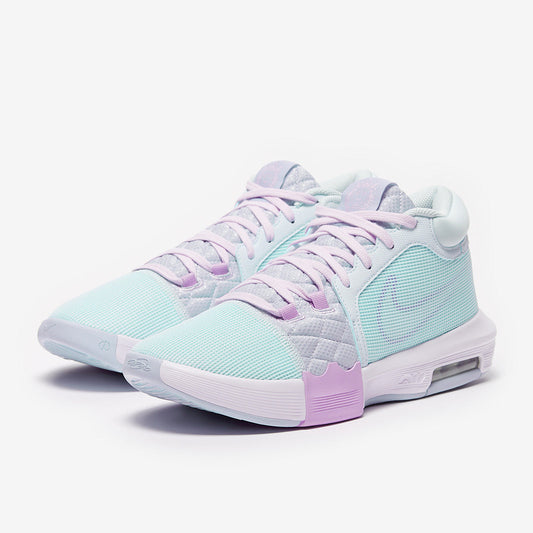 Nike LeBron Witness 8