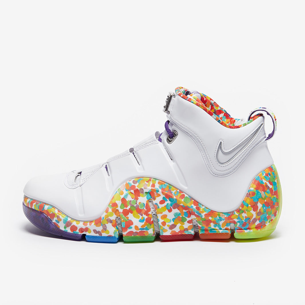 Nike Zoom LeBron 4