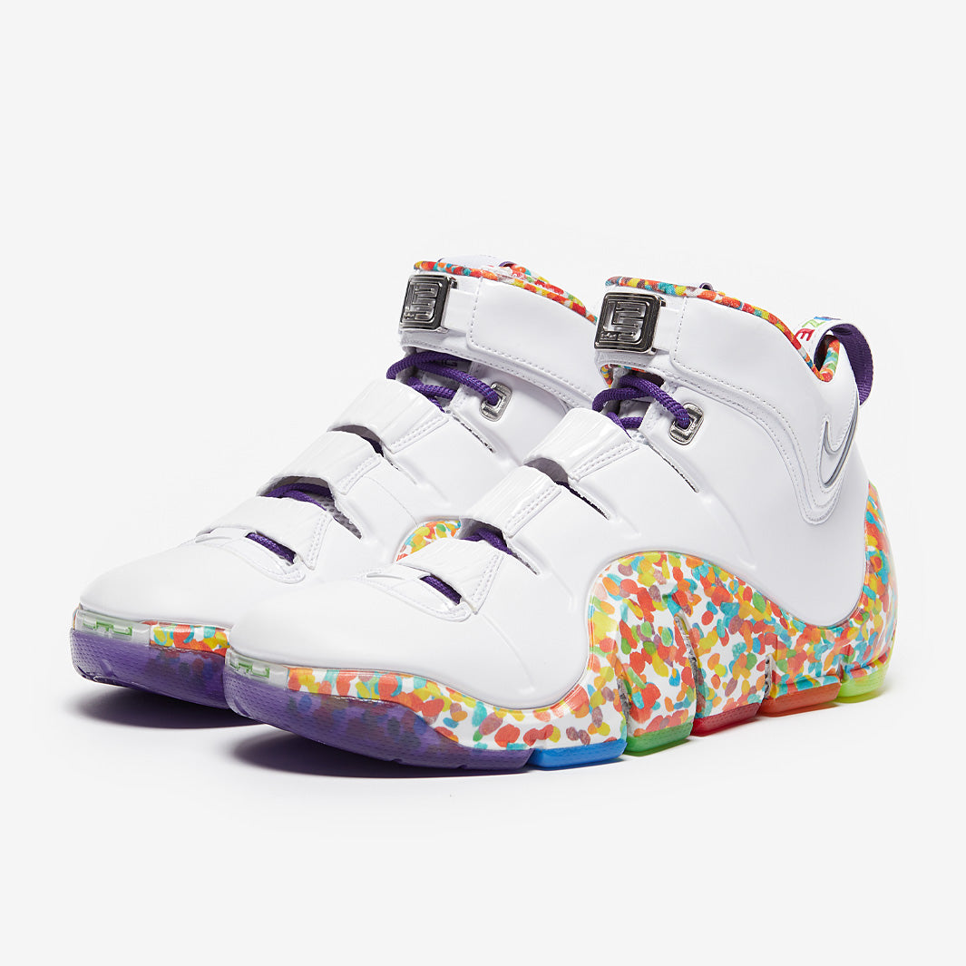 Nike Zoom LeBron 4