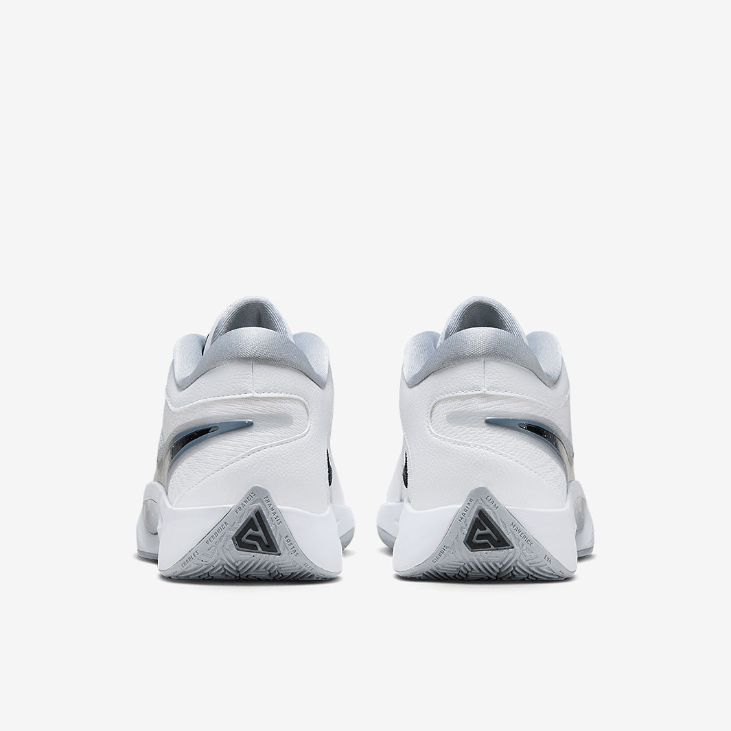 Nike Giannis Freak 6