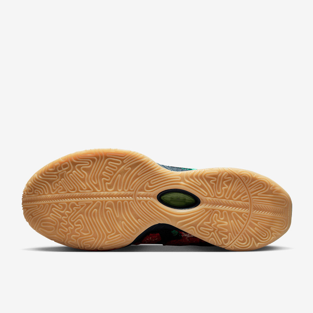 Nike LeBron 21 PRM