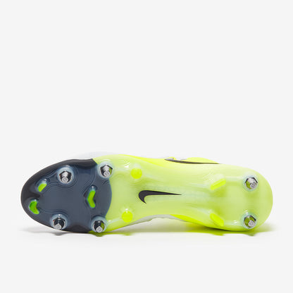 Nike Phantom Luna II Elite SG-Pro Player Edition