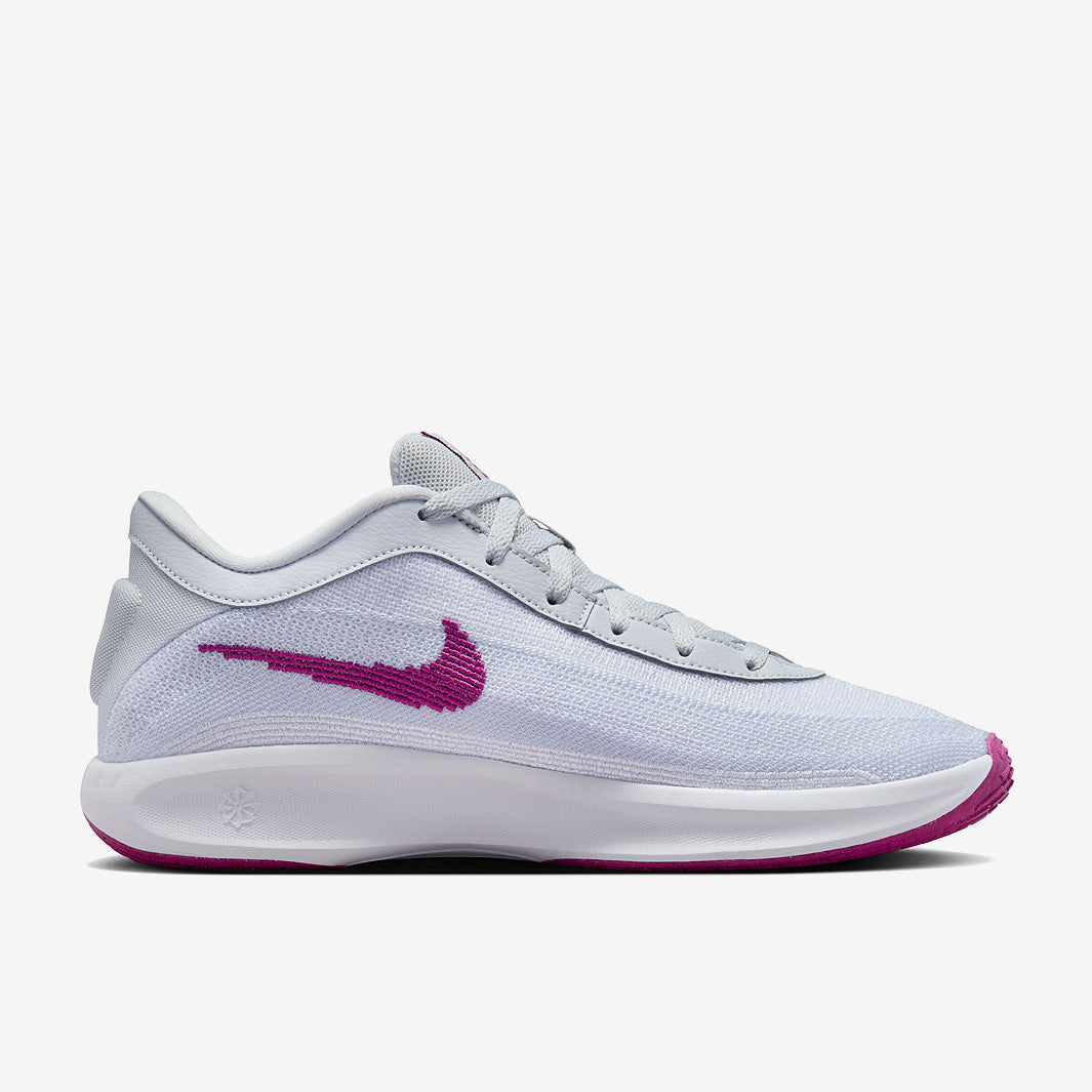 Nike G.T. Hustle Academy
