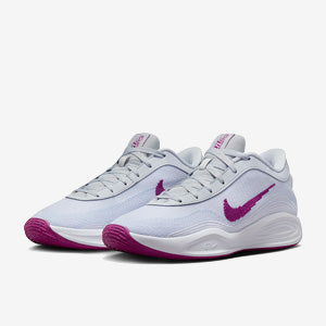 Nike G.T. Hustle Academy