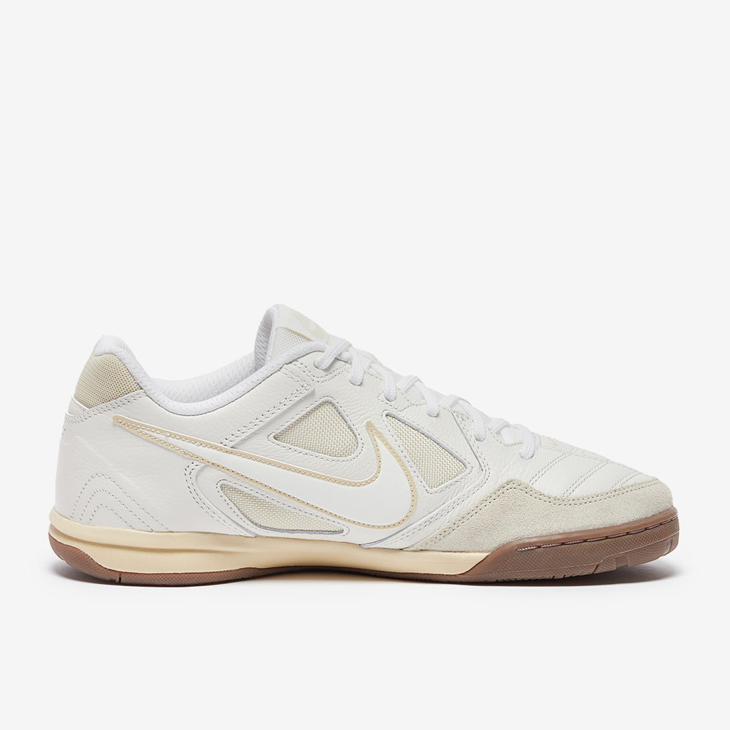 Nike Sportswear Gato