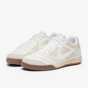 Nike Sportswear Gato