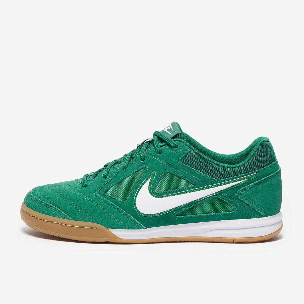 Nike Sportswear Gato