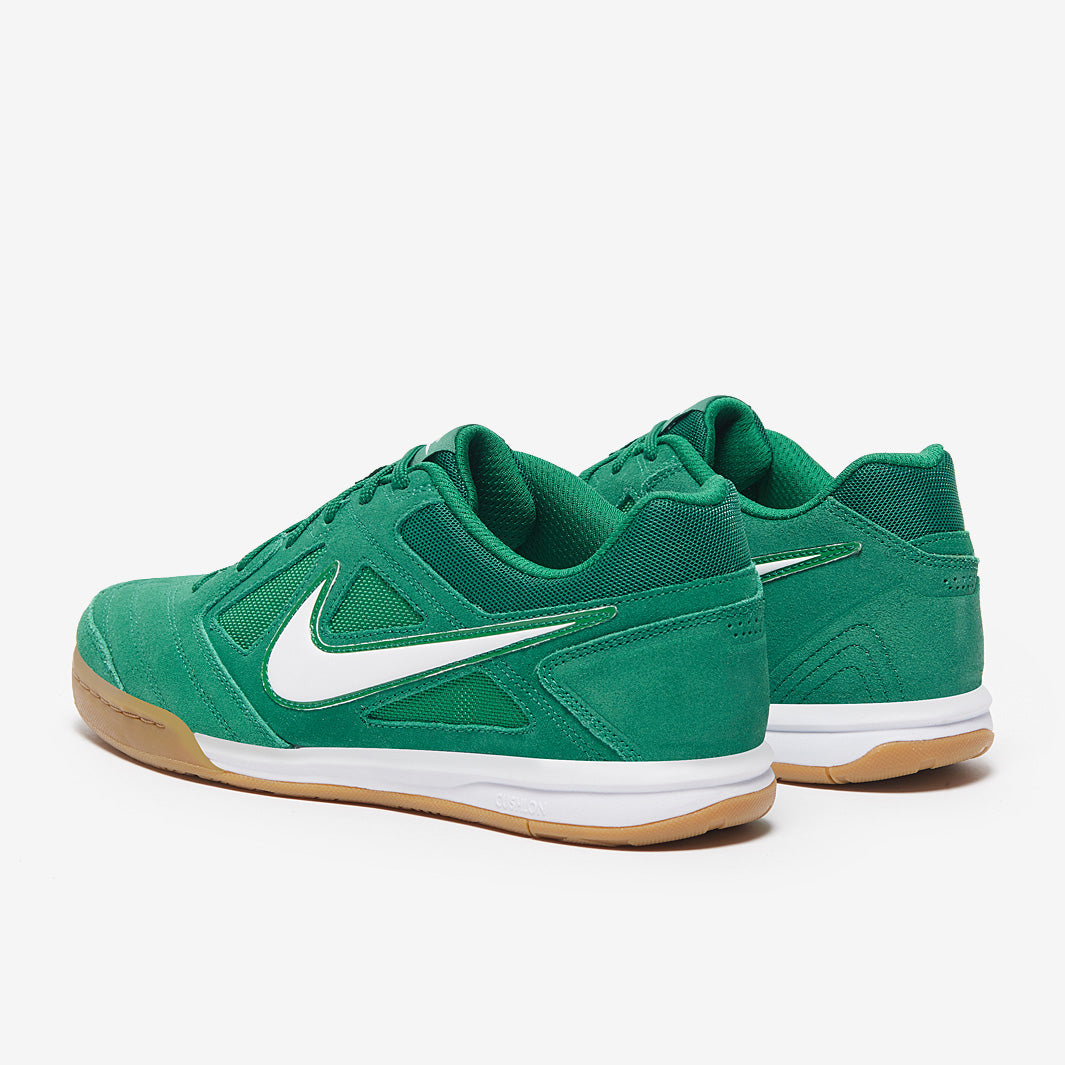 Nike Sportswear Gato
