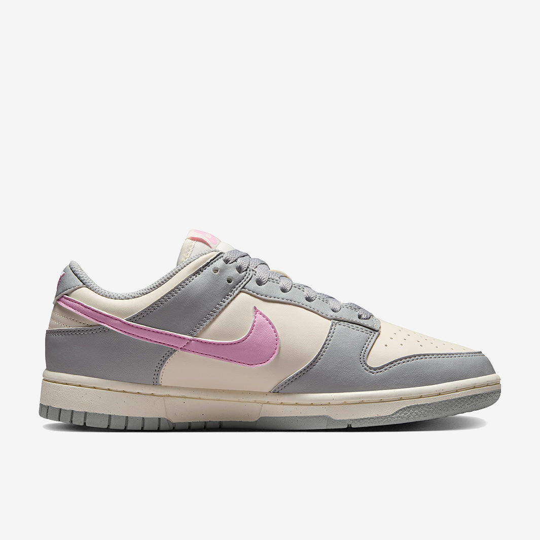 Nike Sportswear Womens Dunk Low Next Nature