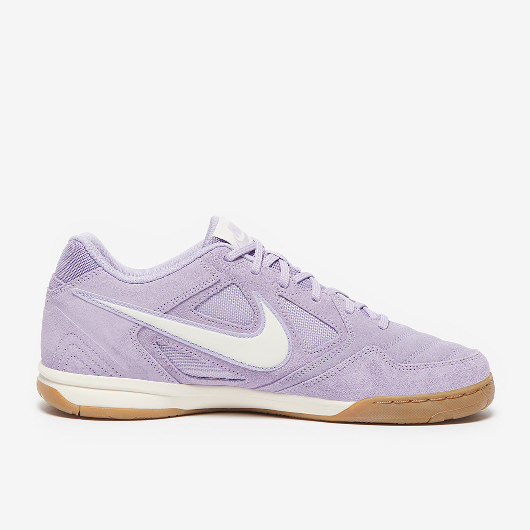 Nike Sportswear Gato