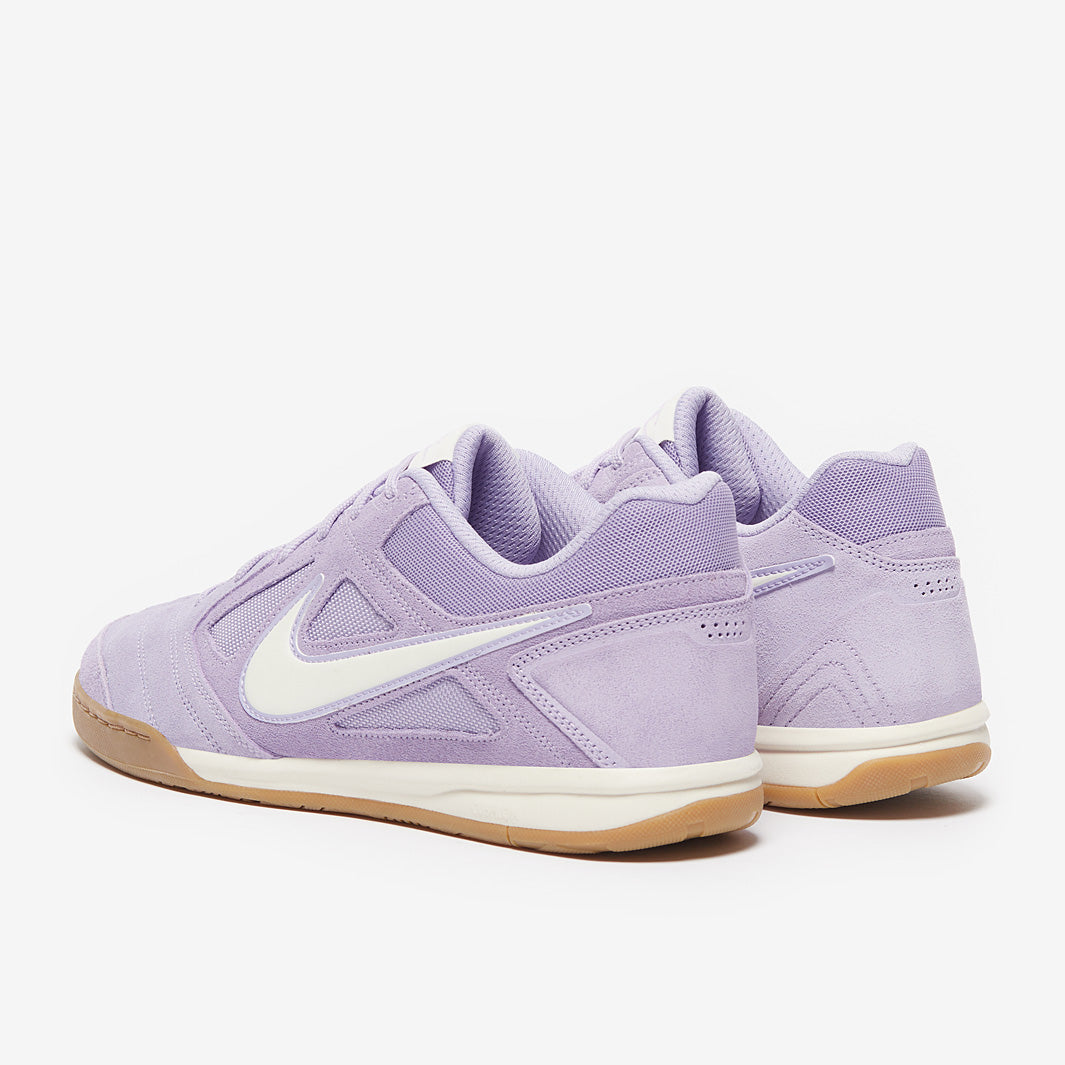 Nike Sportswear Gato
