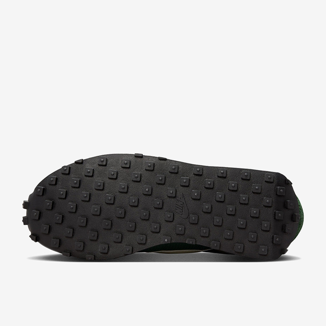 Nike Sportswear Womens LD-1000