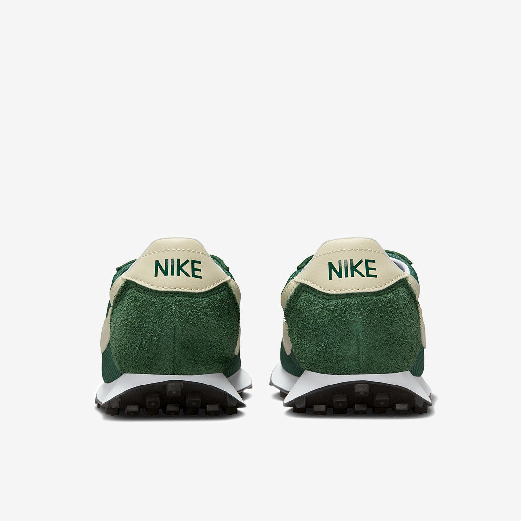 Nike Sportswear Womens LD-1000