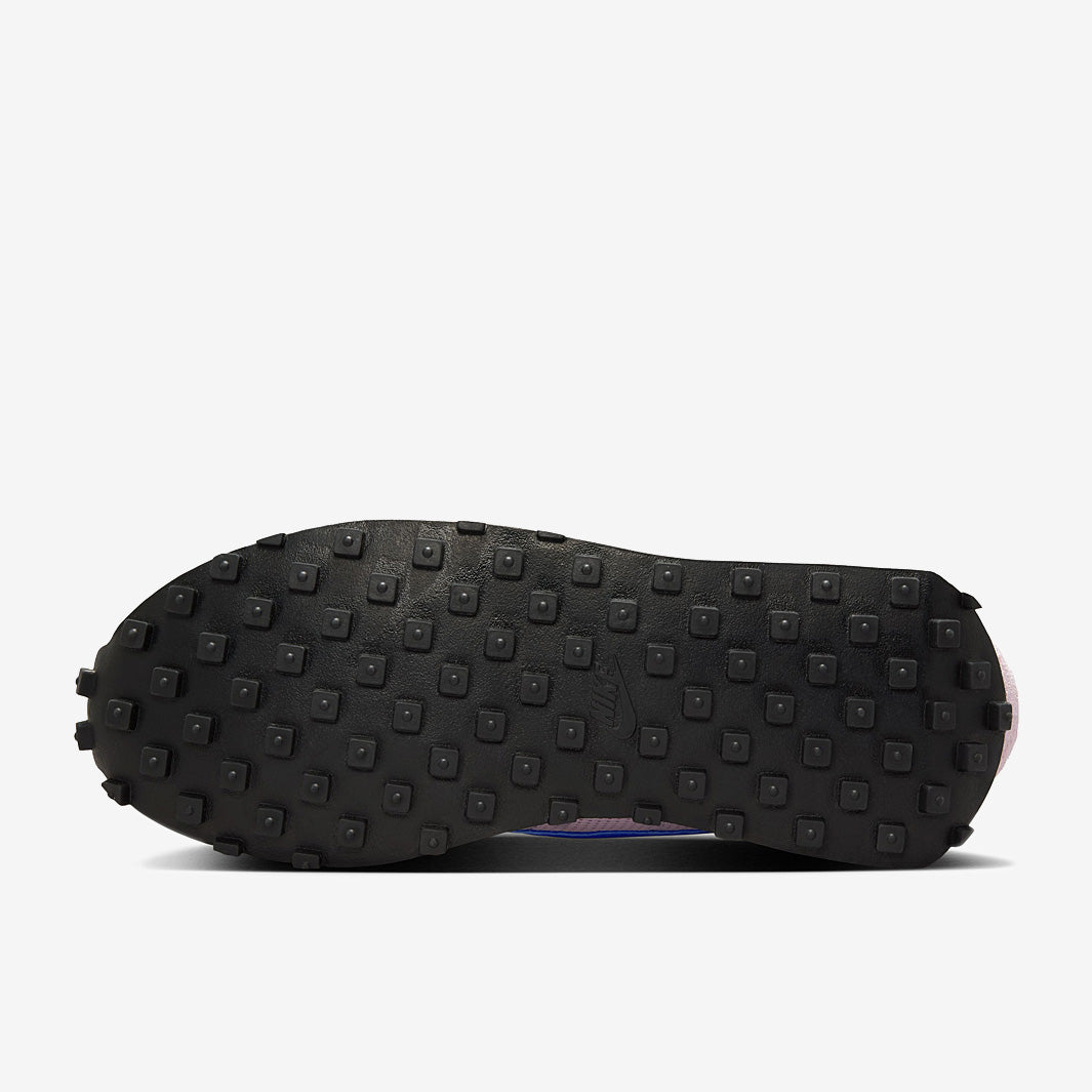 Nike Sportswear Womens LD-1000