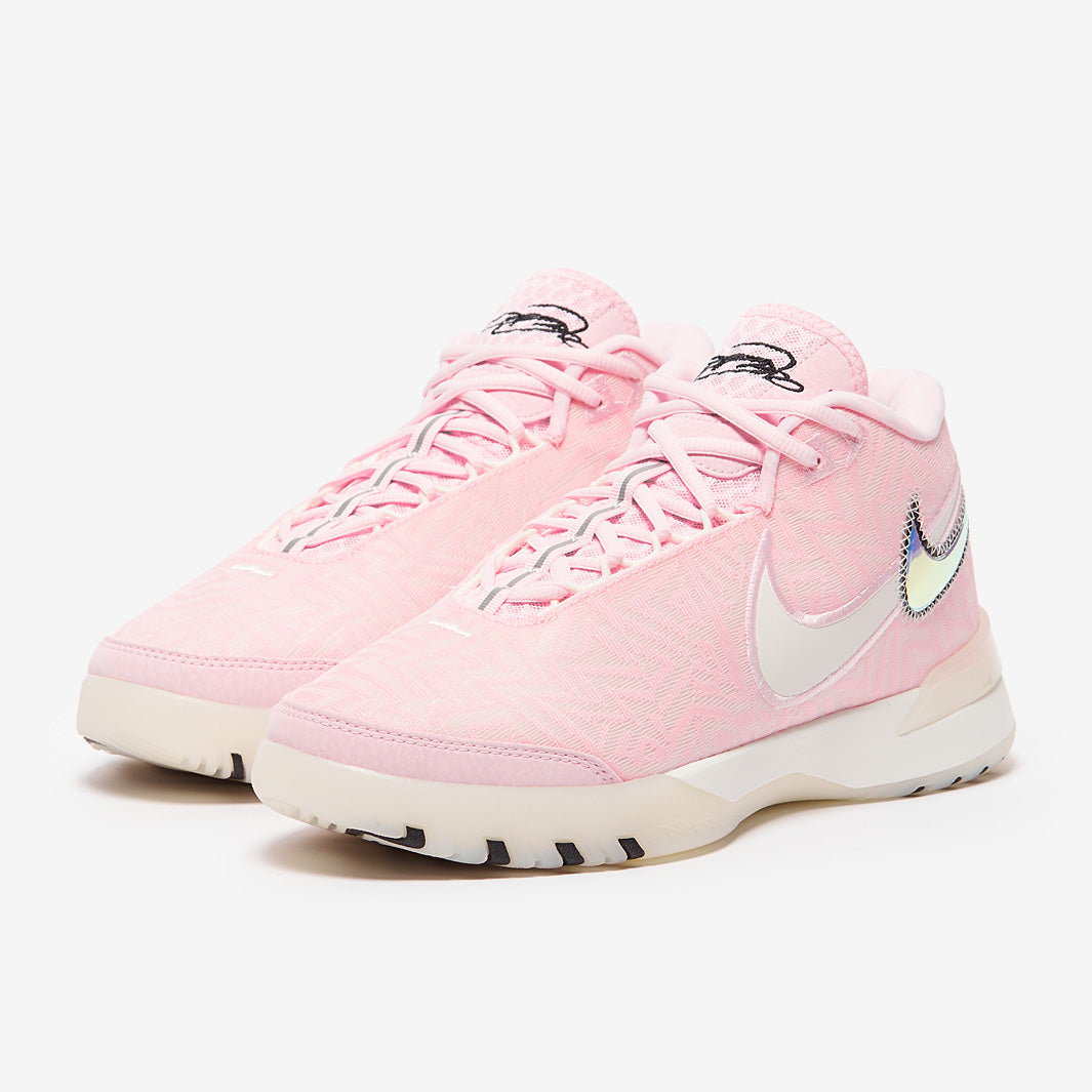 Nike LeBron NXXT Genisus