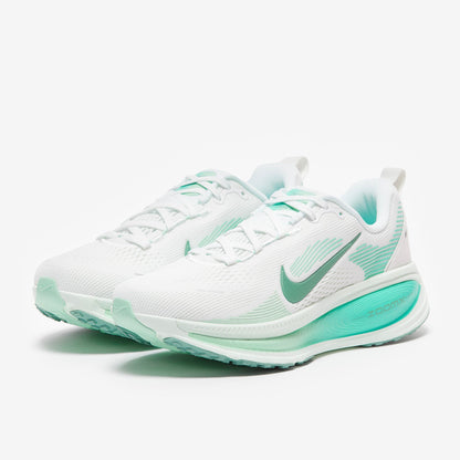 Nike Womens Vomero 18