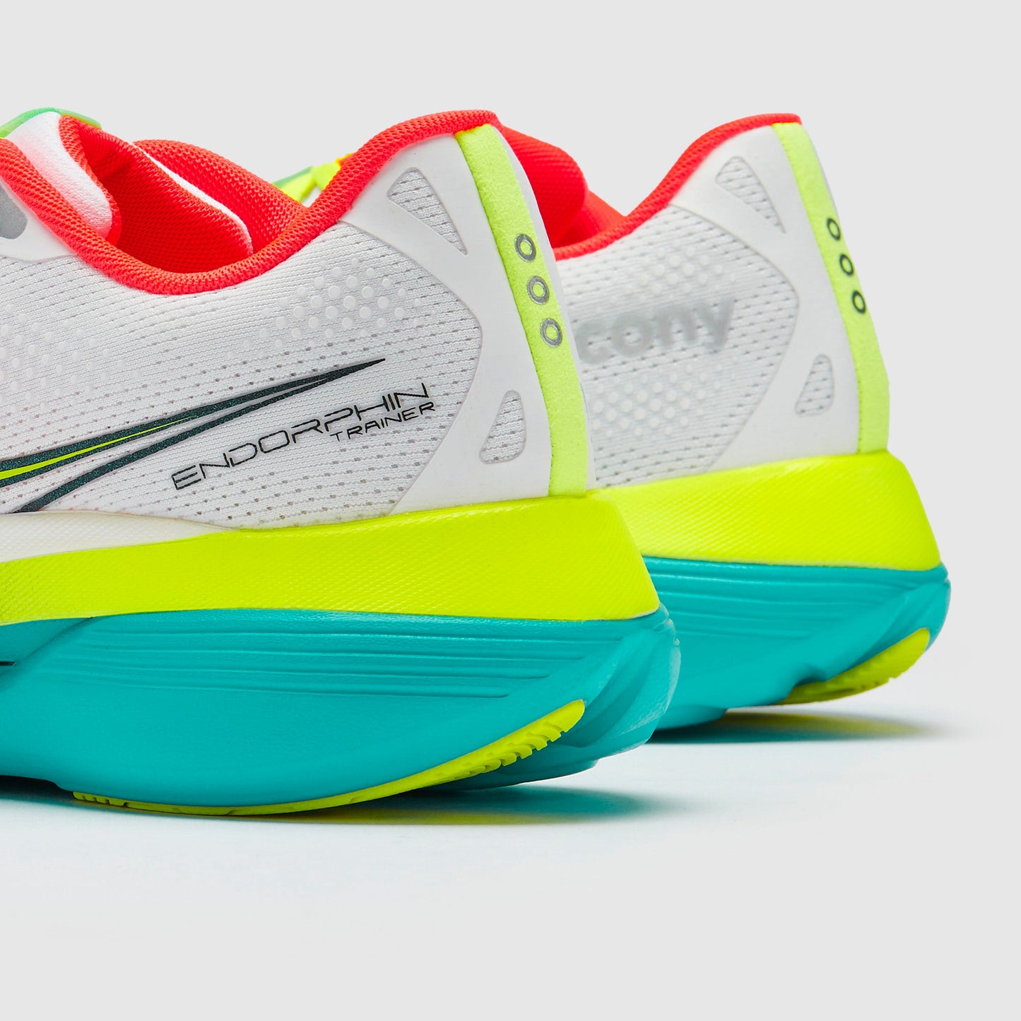 Saucony Endorphin Trainer