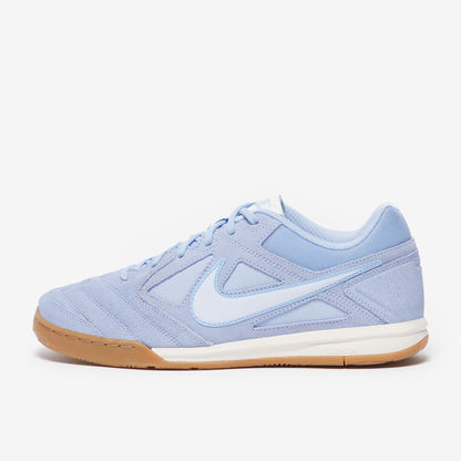 Nike Sportswear Gato
