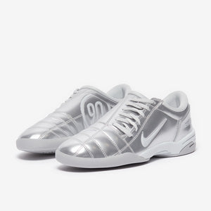 Nike Sportswear Womens T90