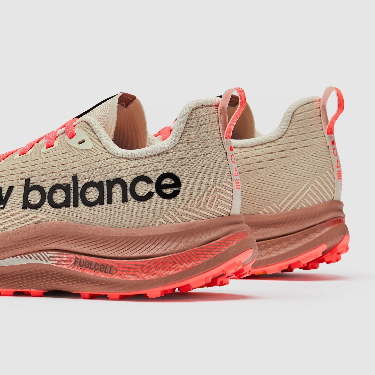 New Balance FuelCell Supercomp Trail