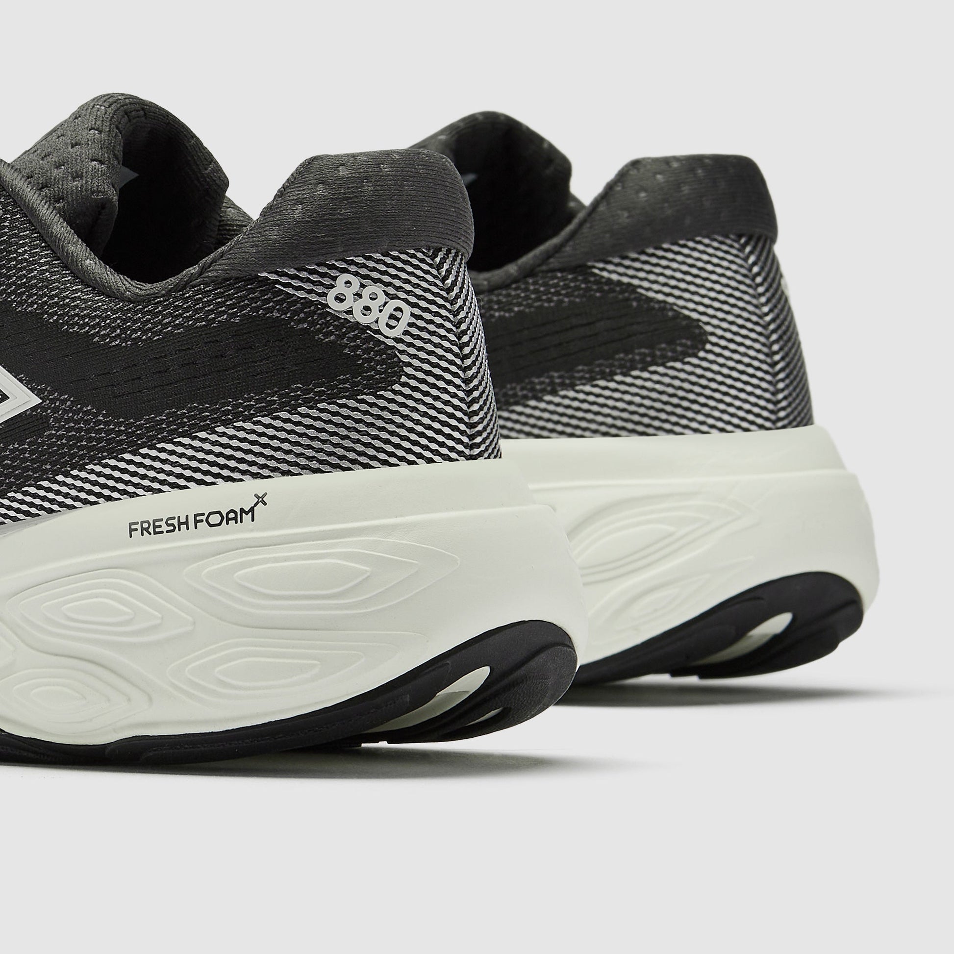 New Balance Womens 880 v15