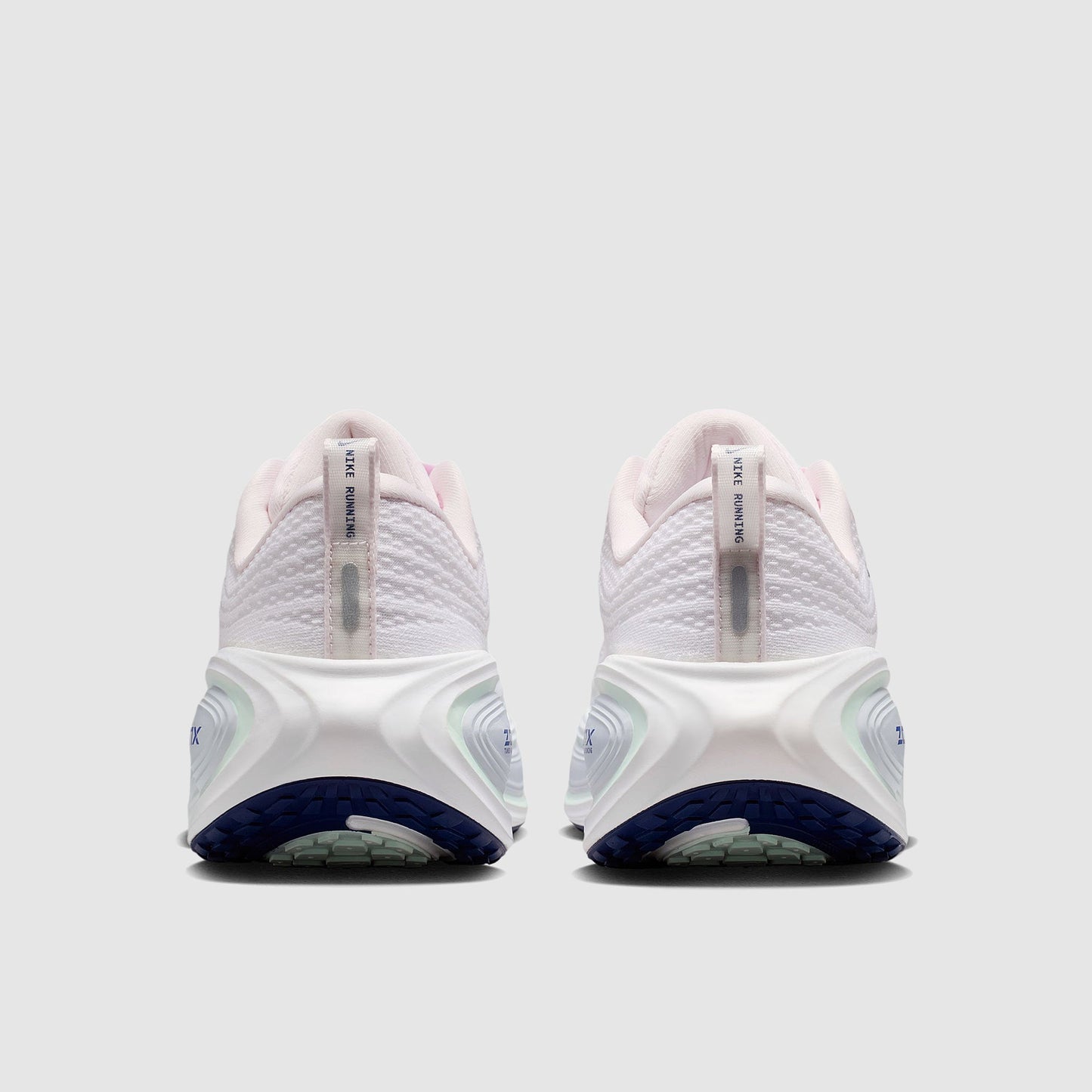 Nike Womens Vomero Plus