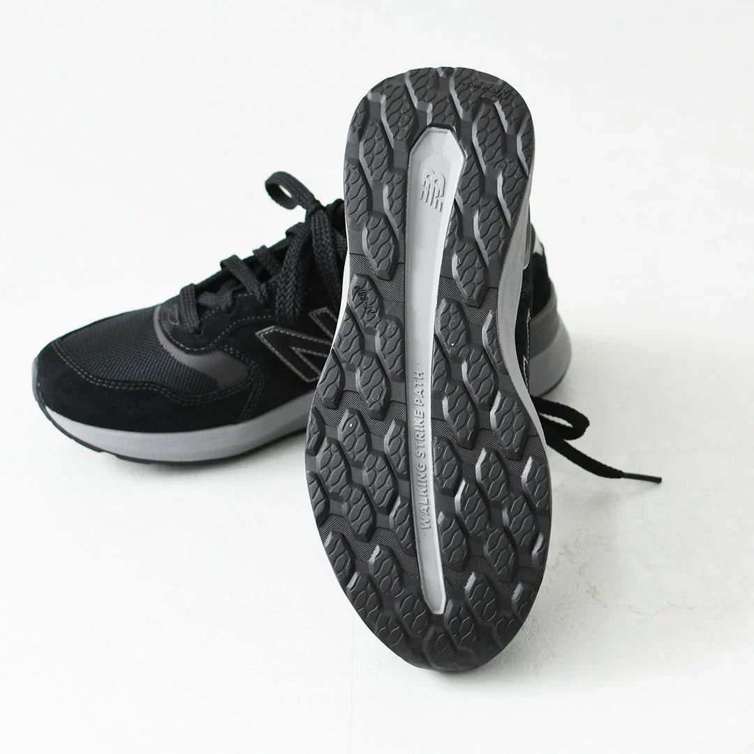 Women's Wide Fit New Balance MW880BB7 Walking/Running Trainers - Fresh Foam