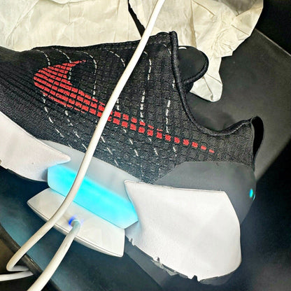 Nike Hyper Adapt 1.0 Bred EARL Black Red Mens Size 8 Self Lacing 843871 005