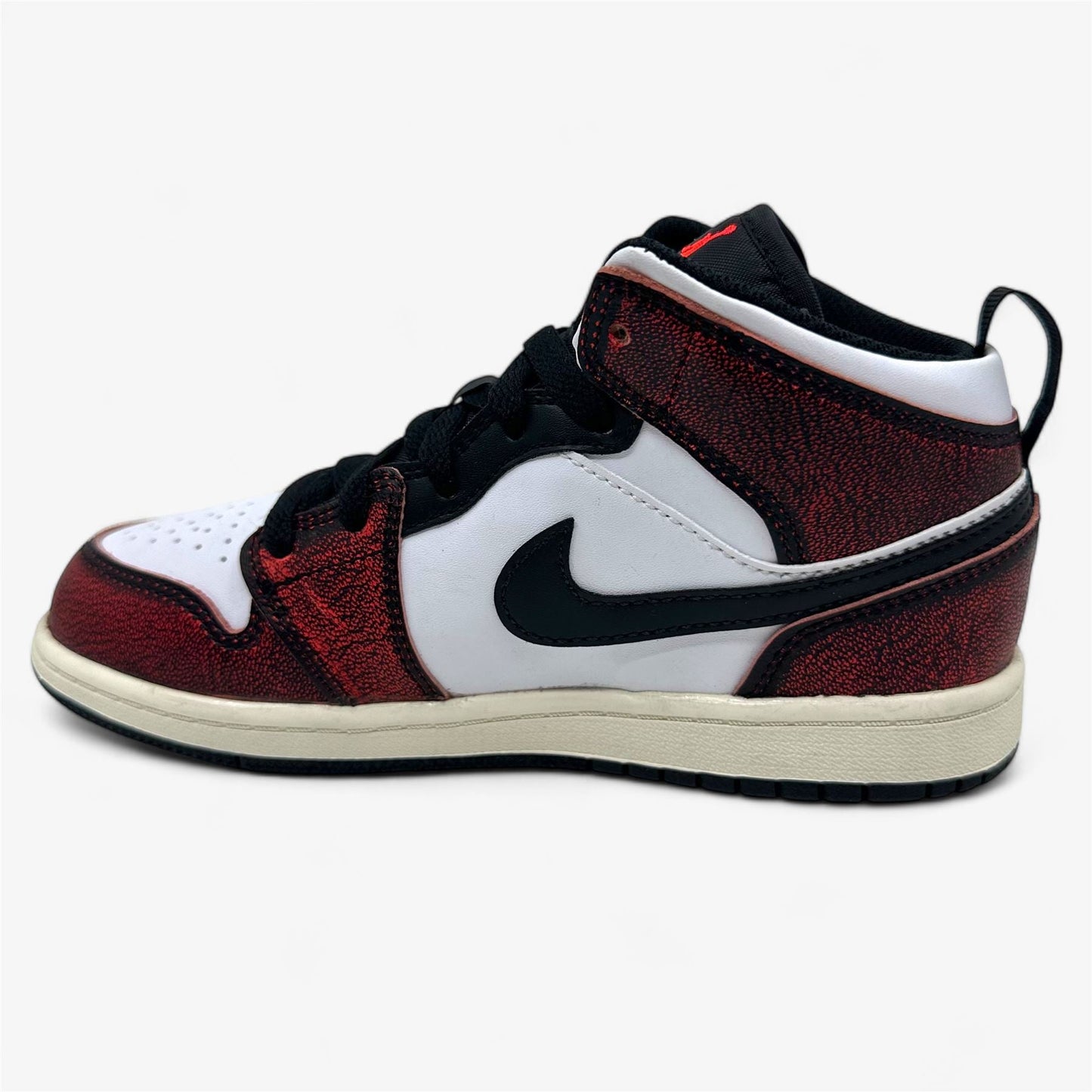 Jordan 1 Mid SE PS Black Infrared 23 White Kids Athletic Sneaker