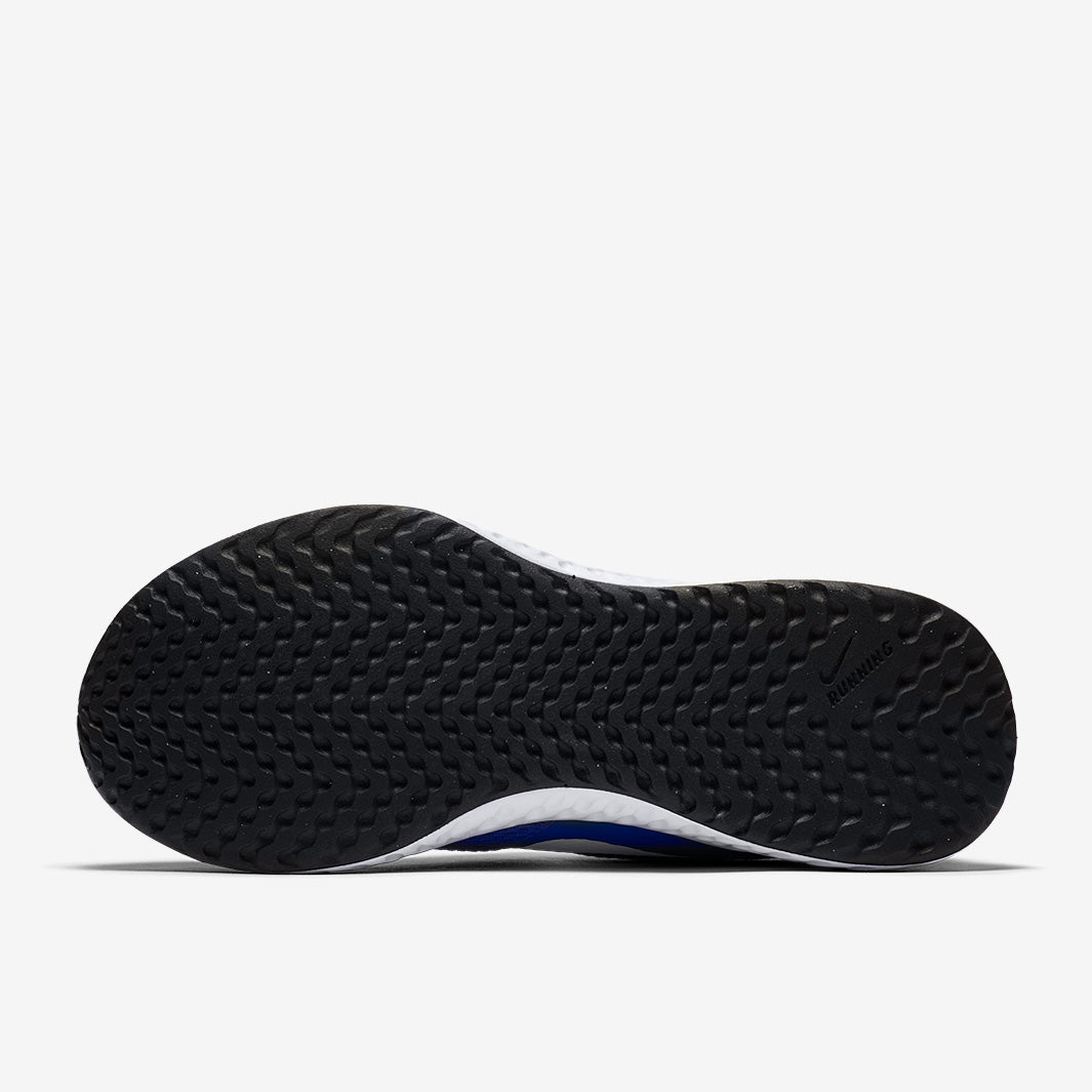 Nike Boys Revolution 5
