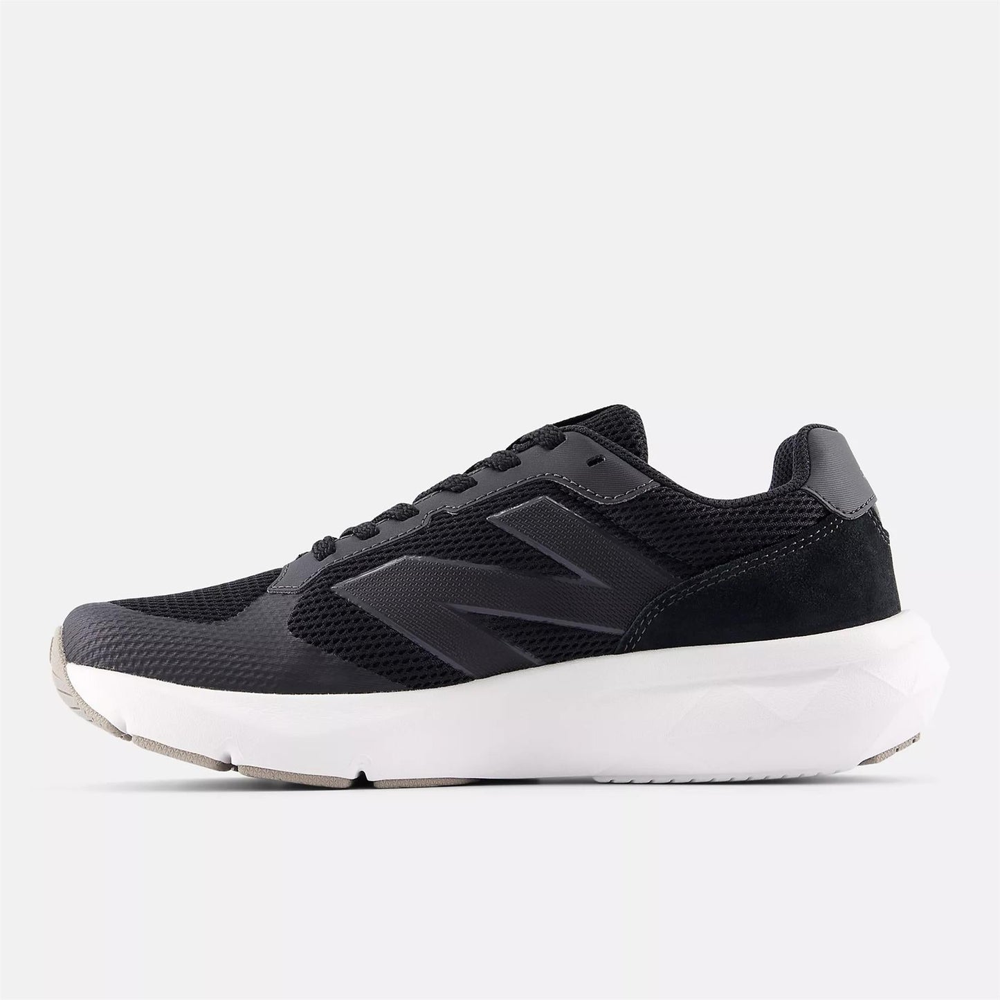 Women's Wide Fit New Balance Dynasoft UA800B Running Trainers