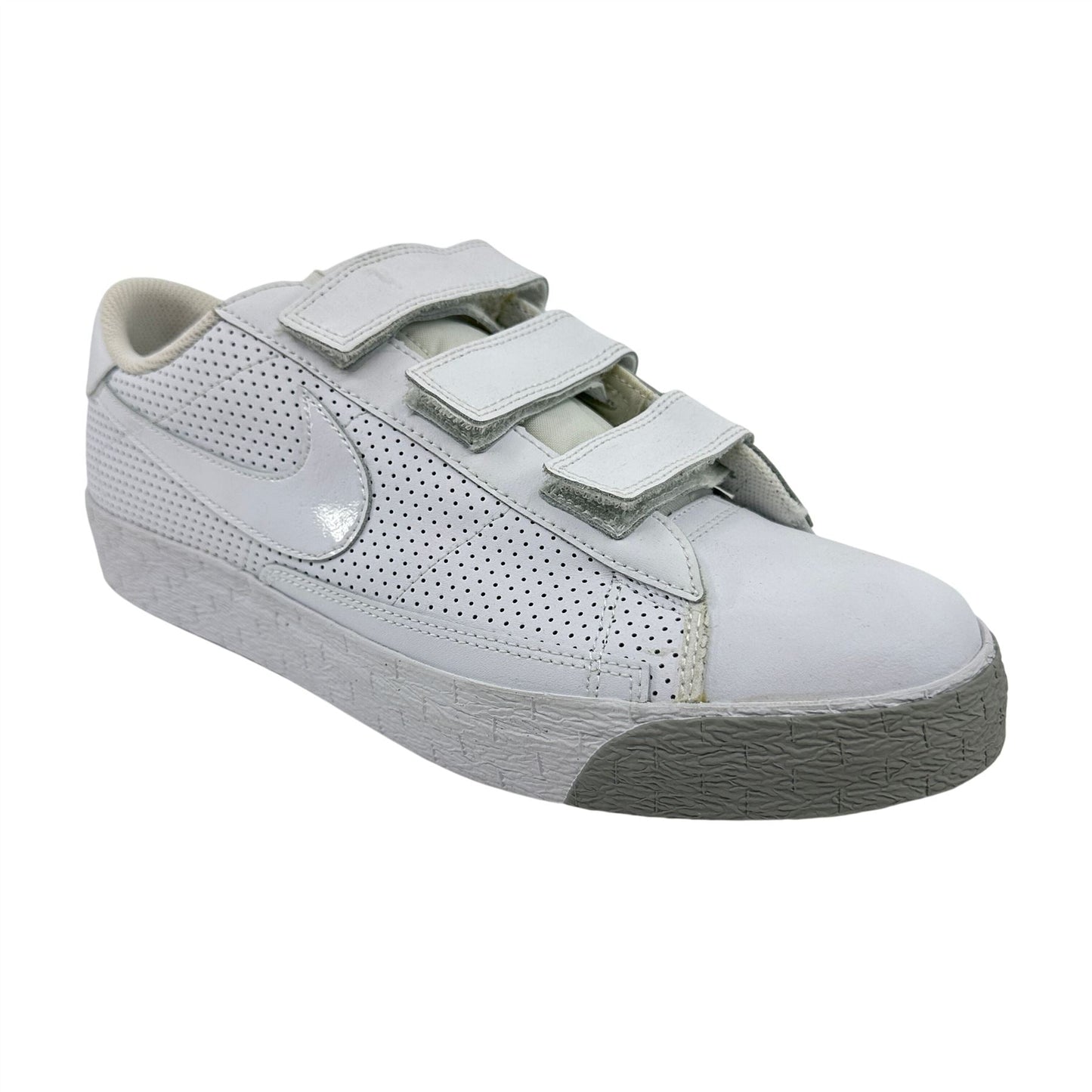 Nike Blazer Low V Triple White Mens Athletic Sneaker