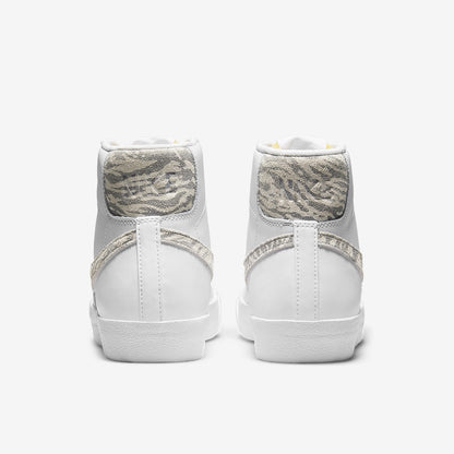Nike Sportswear Womens Blazer Mid 77 SE