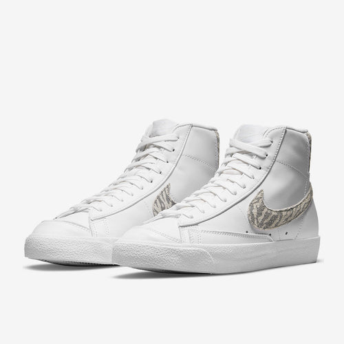 Nike Sportswear Womens Blazer Mid 77 SE