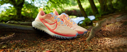 Nike Womens Pegasus Trail 4 - Arctic Orange/Magic Ember