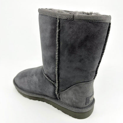 UGG Classic Short Grey Womens Size 6 Sheepskin Suede Boots