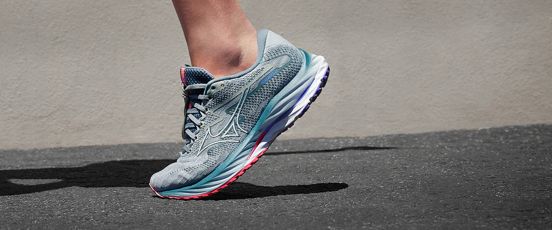 Mizuno Womens Wave Rider 27