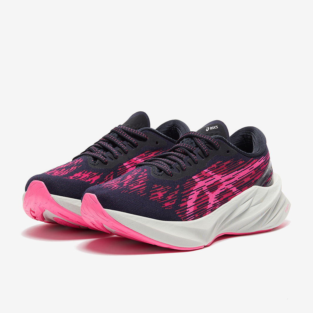 ASICS Womens Novablast 3